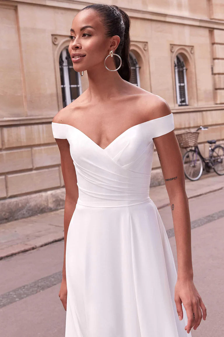 UK16 Felicity - Adore Bridal and Occasion Wear