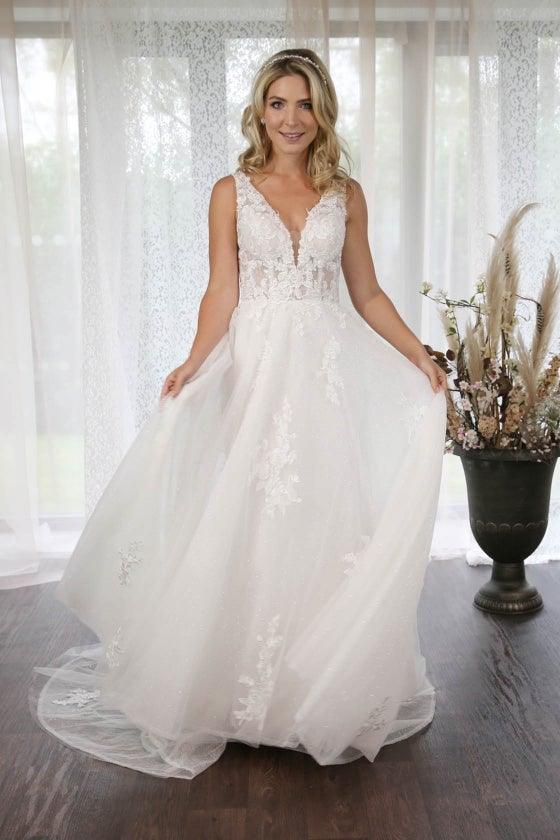 UK16 Tammy - Adore Bridal and Occasion Wear