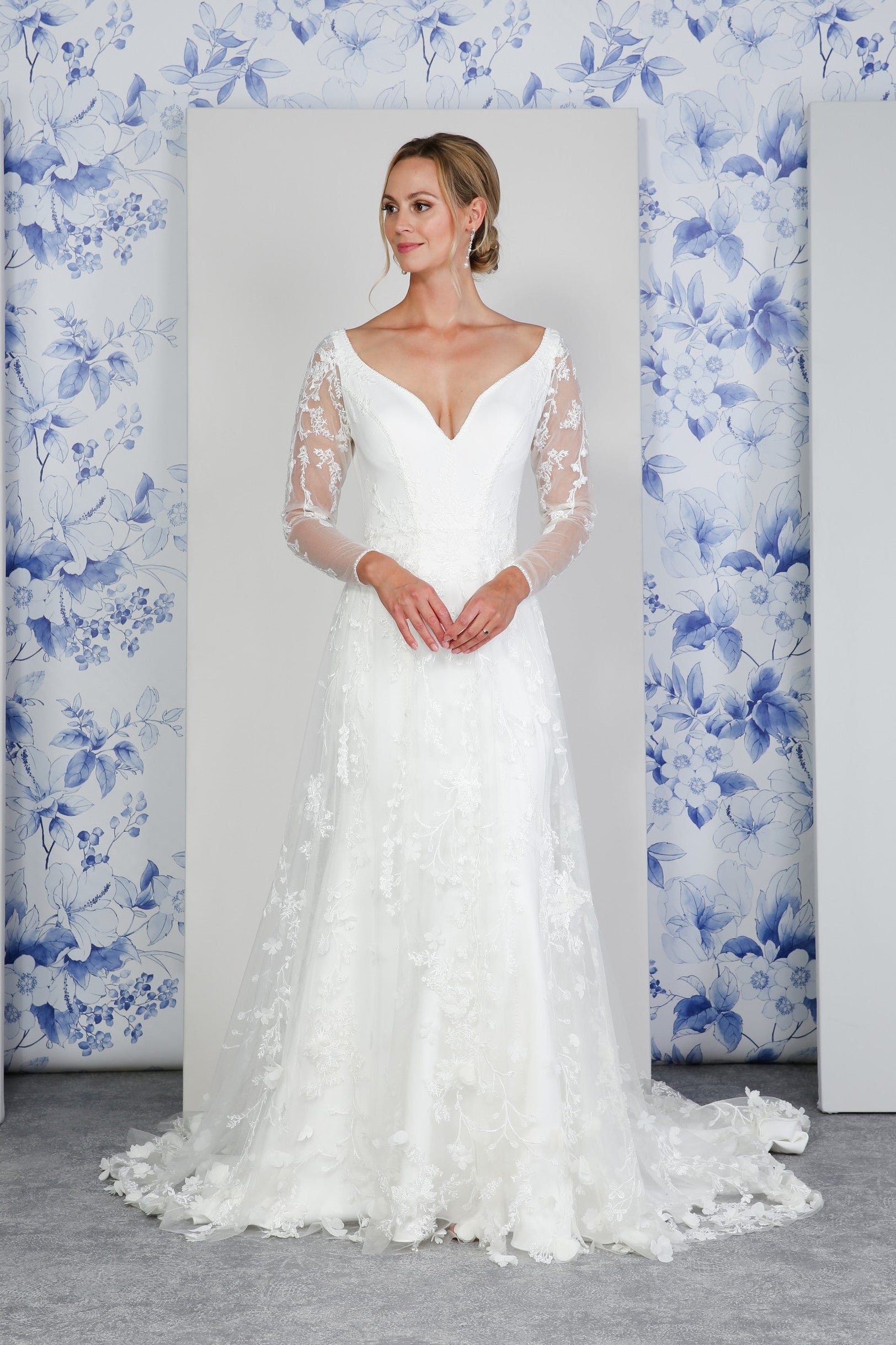 Chelmsford, Essex Wedding Dress Shop Bridal Gown Richard Designs