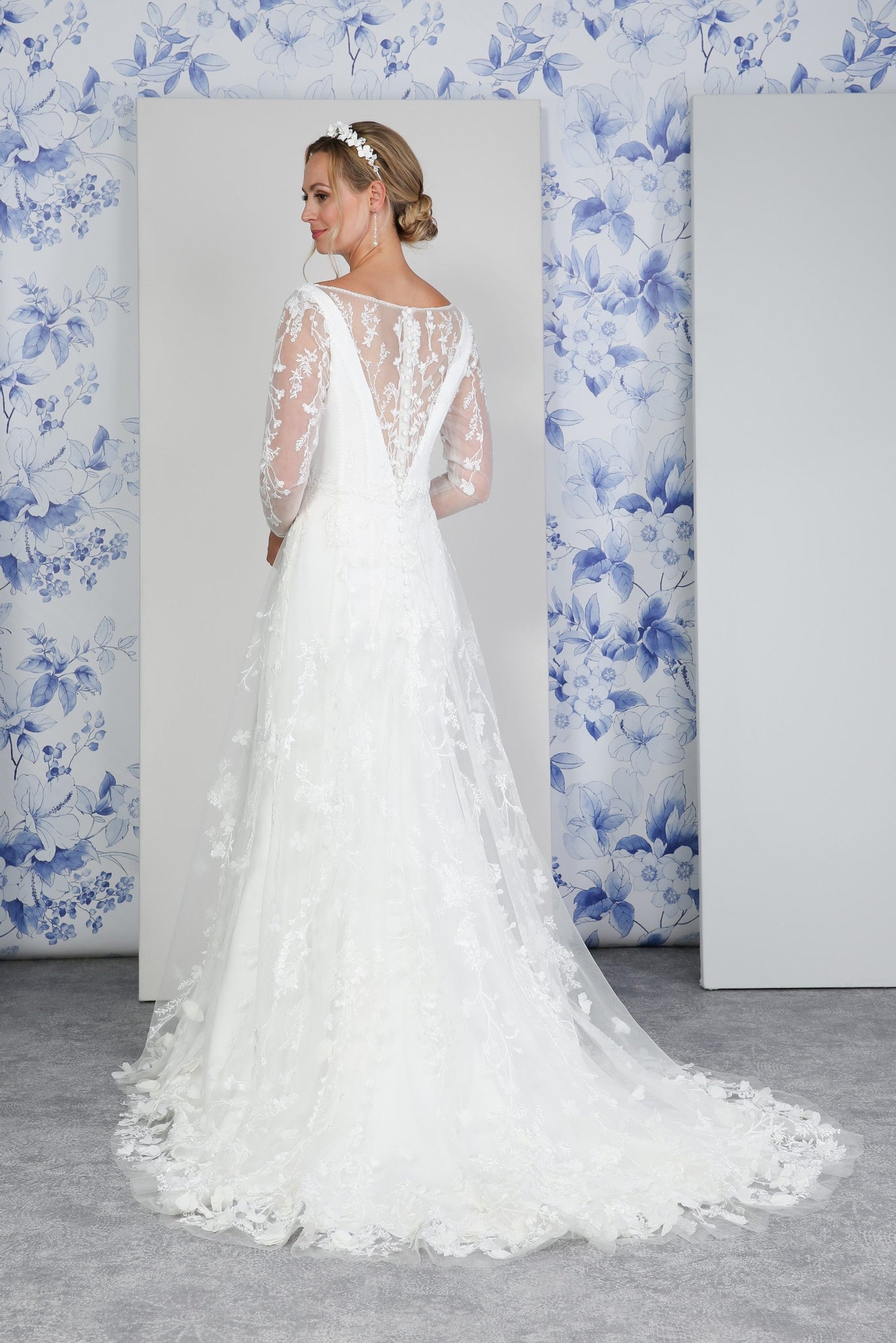 Chelmsford, Essex Wedding Dress Shop Bridal Gown Richard Designs