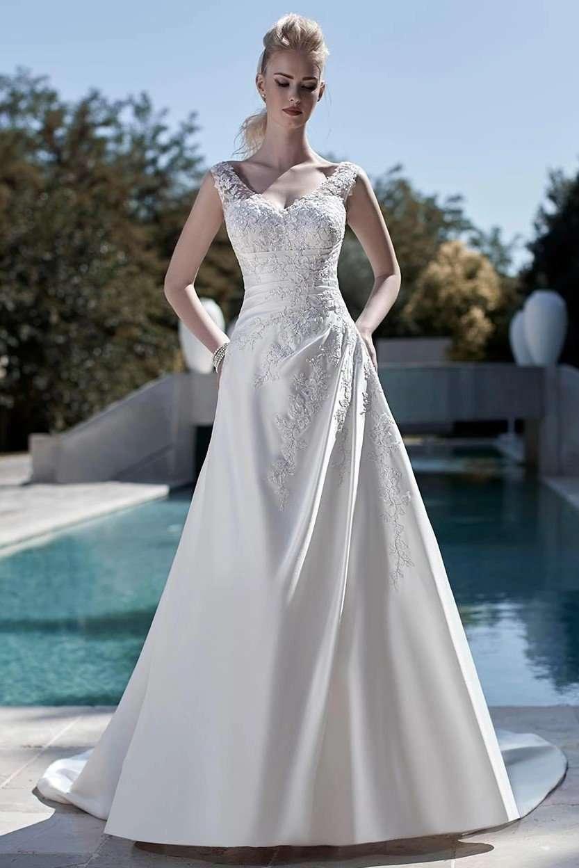 UK22 ERICA 10% OFF/ WAS £785/NOW - Adore Bridal and Occasion Wear