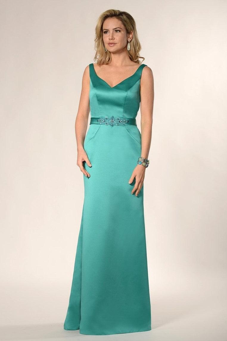 WENDY 30% OFF WAS £195 NOW - Adore Bridal and Occasion Wear